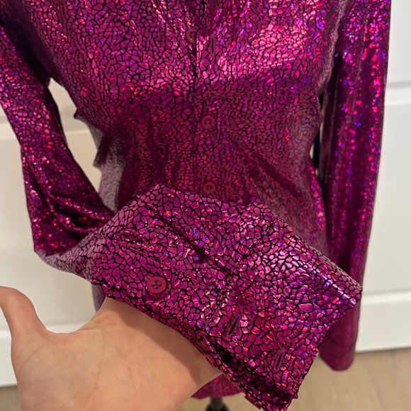 NWOT Cowgirl Tuff Fuchsia Holographic Button Down Shirt - Picture 3 of 4
